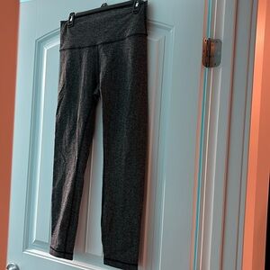 Herringbone LuluLemon size 8 leggings
